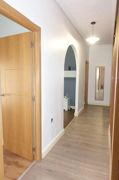 Antolin Yellow Door بونفيراذا المظهر الخارجي الصورة